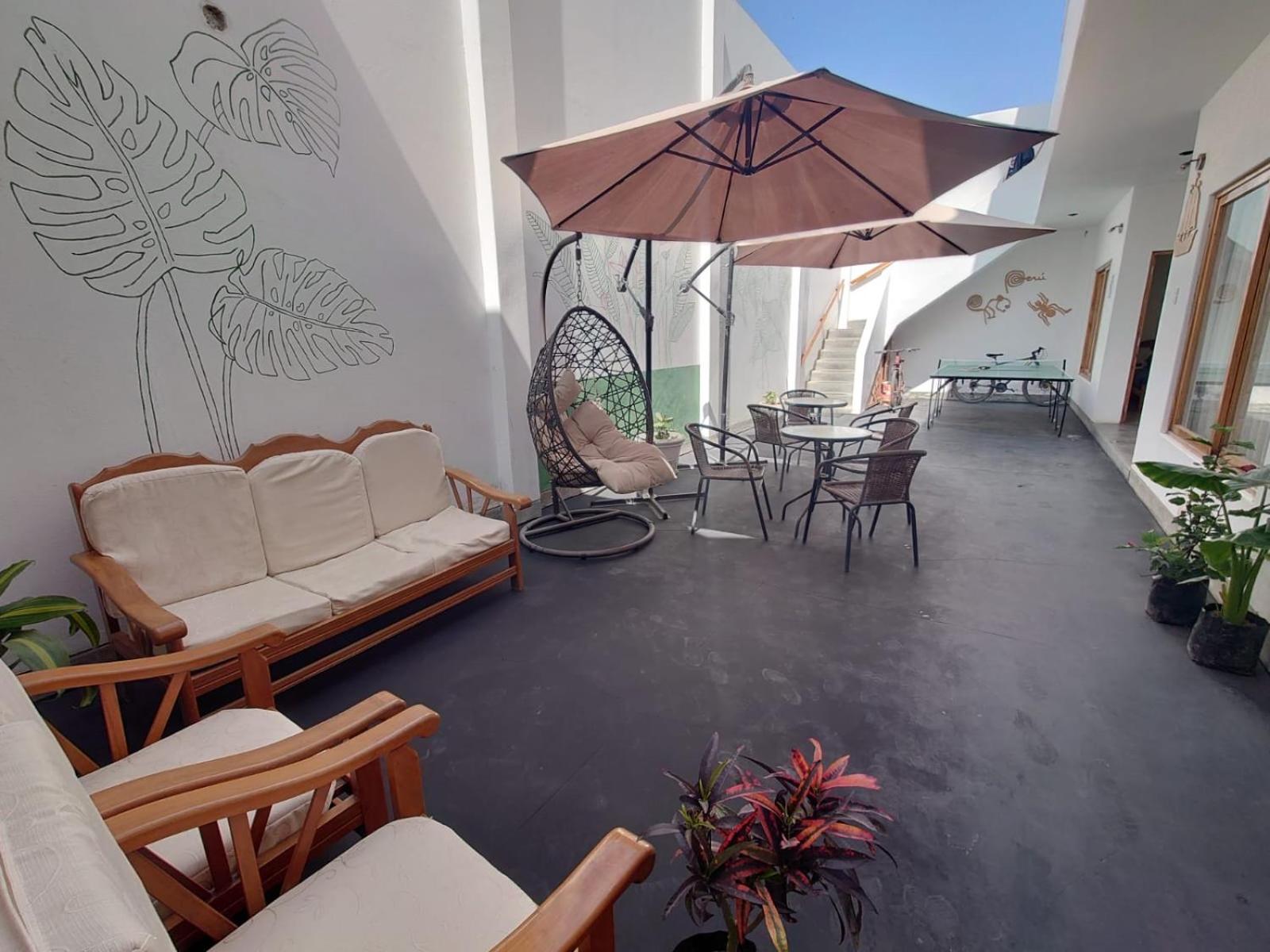 Ravenala Paracas Hostel Exteriör bild