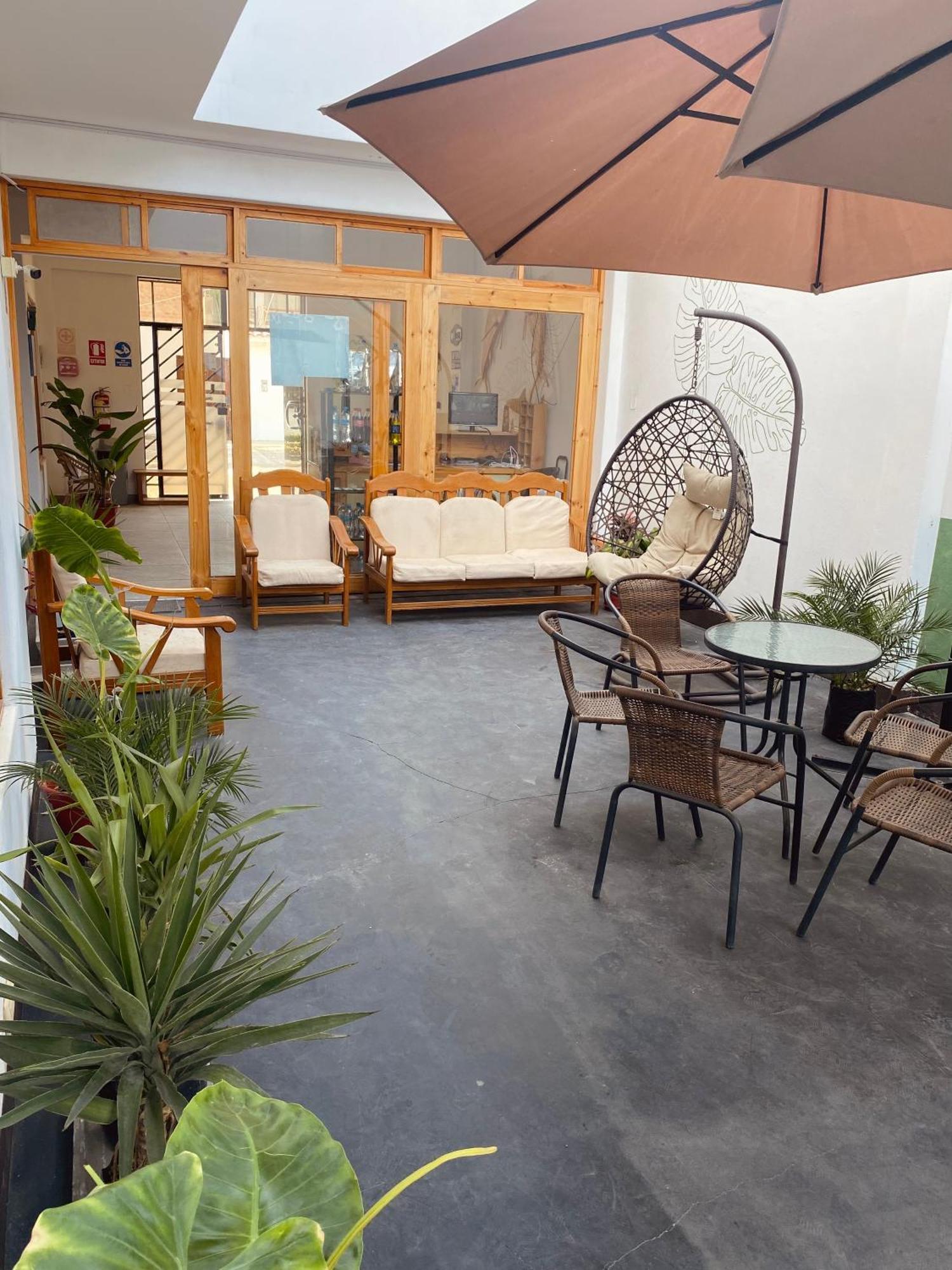 Ravenala Paracas Hostel Exteriör bild
